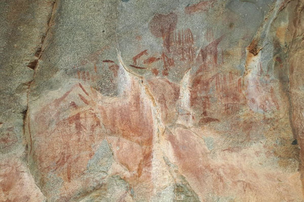 Igeleke Rock Art (Ligereke Rock Paintings)